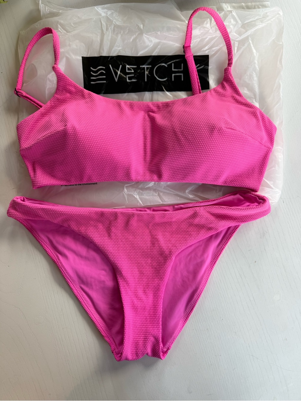 Vetchy Women's Hot Pink Textured Bikini Set